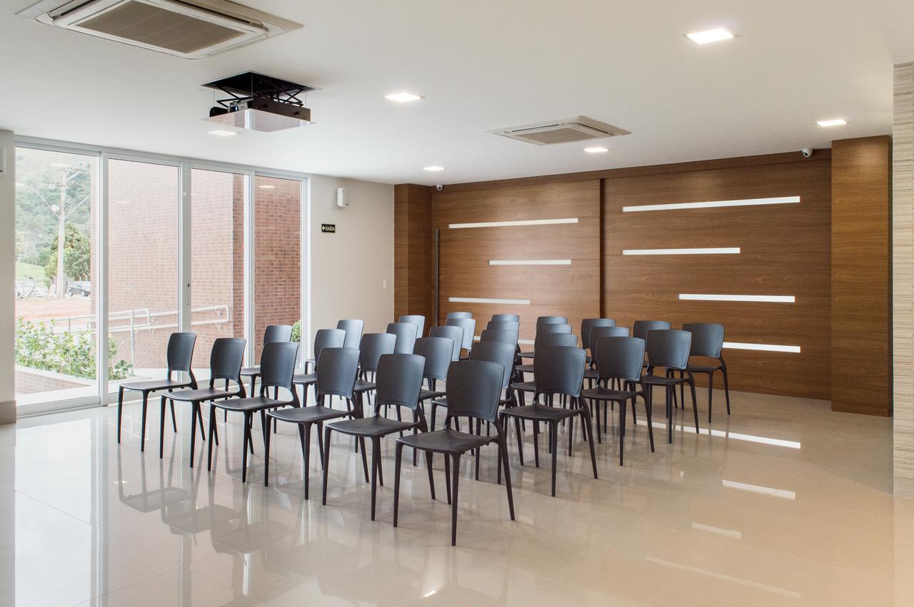 Bravo Hotel João Neiva エクステリア 写真
